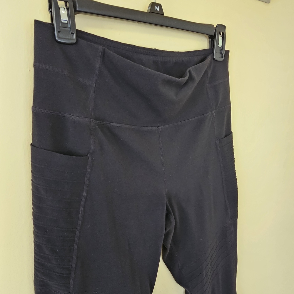 Athleta Black Leggings Size M Stretch Athletic Pants